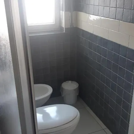 Bed In Sicily - E Bagno Privato * ランダッツォ
